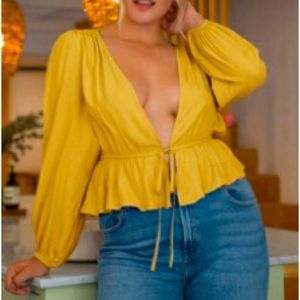 SHEIN Lantern Sleeve Top